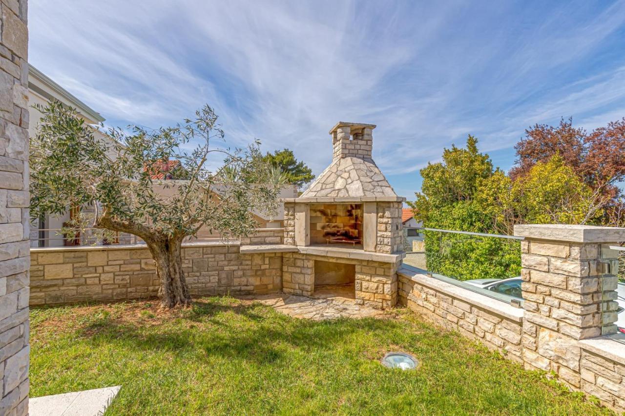 Villa Milena With Pool And Sea View スルベニ・ブル エクステリア 写真